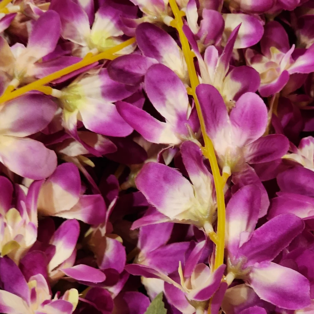 Artificial Flowers Garland, 8 Pieces total 24in Silk Wisteria Hanging Flowers